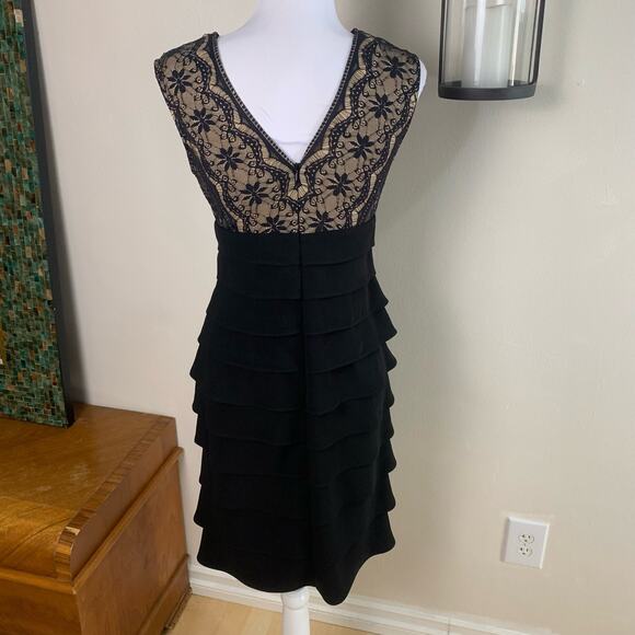 Jessica Howard Size 8P Petites Lace Bodice Artichoke Tiered Skirt Dress Black - Picture 14 of 16